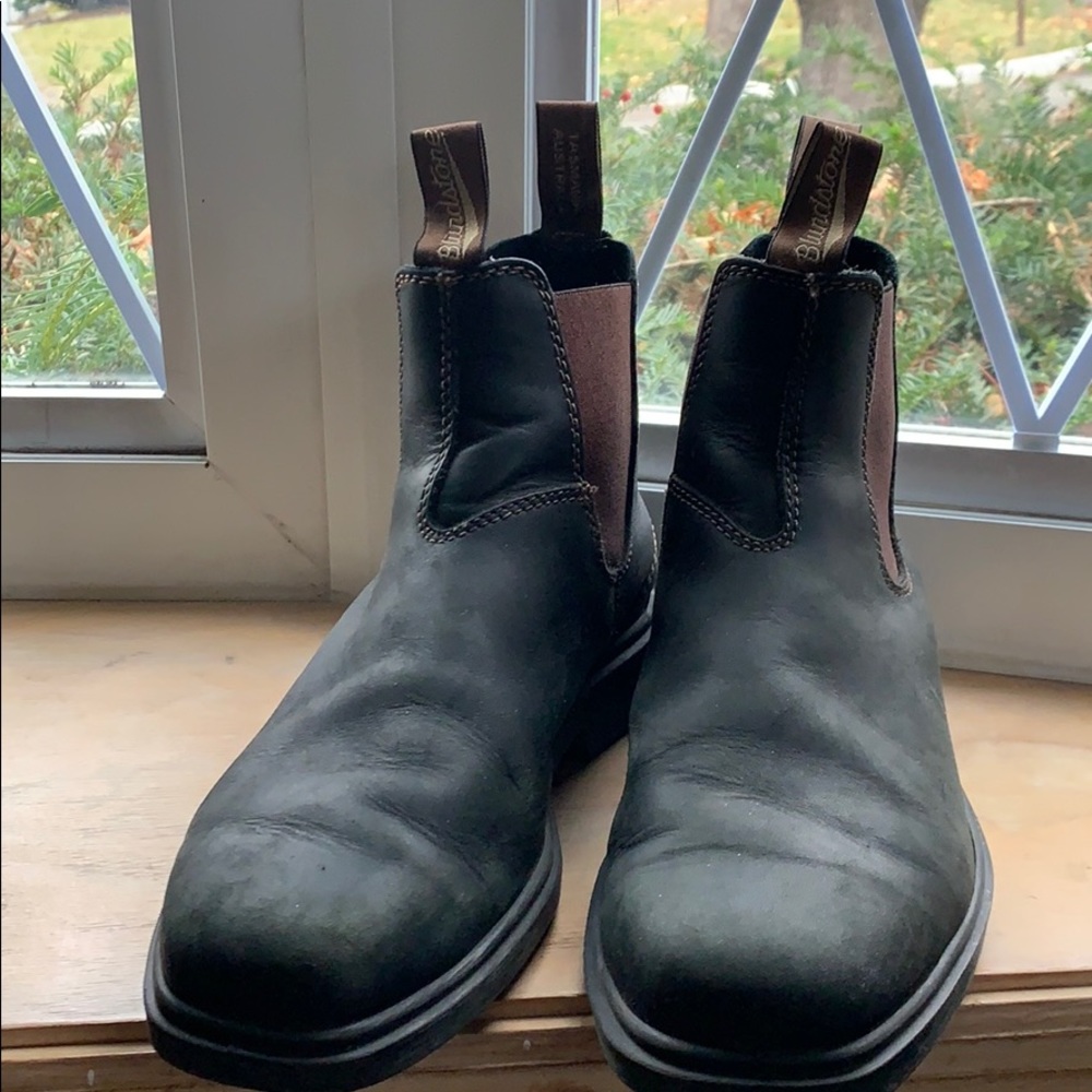 Blunderstone square toe boots